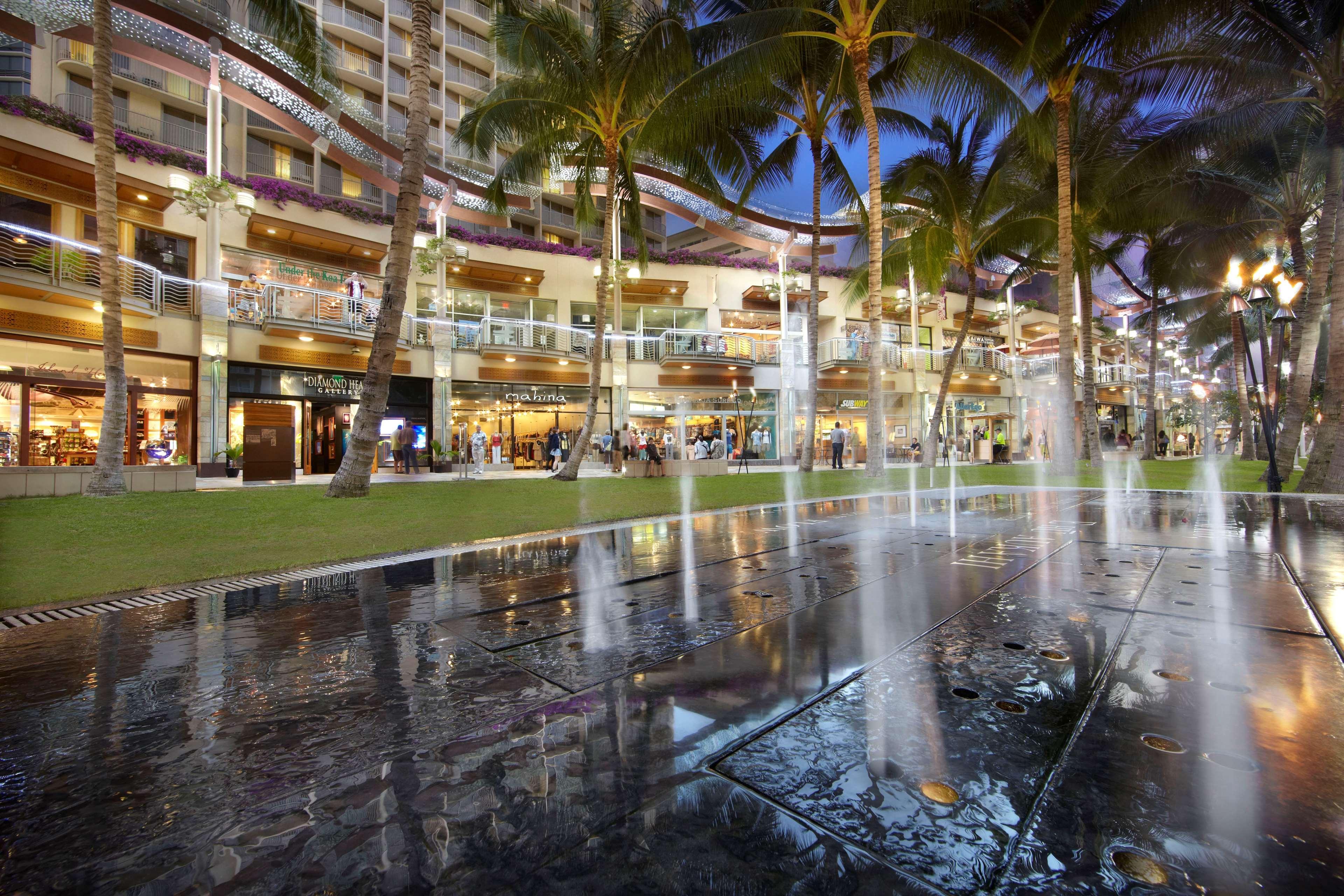 Embassy Suites By Hilton Waikiki Beach Walk Honolulu Zewnętrze zdjęcie