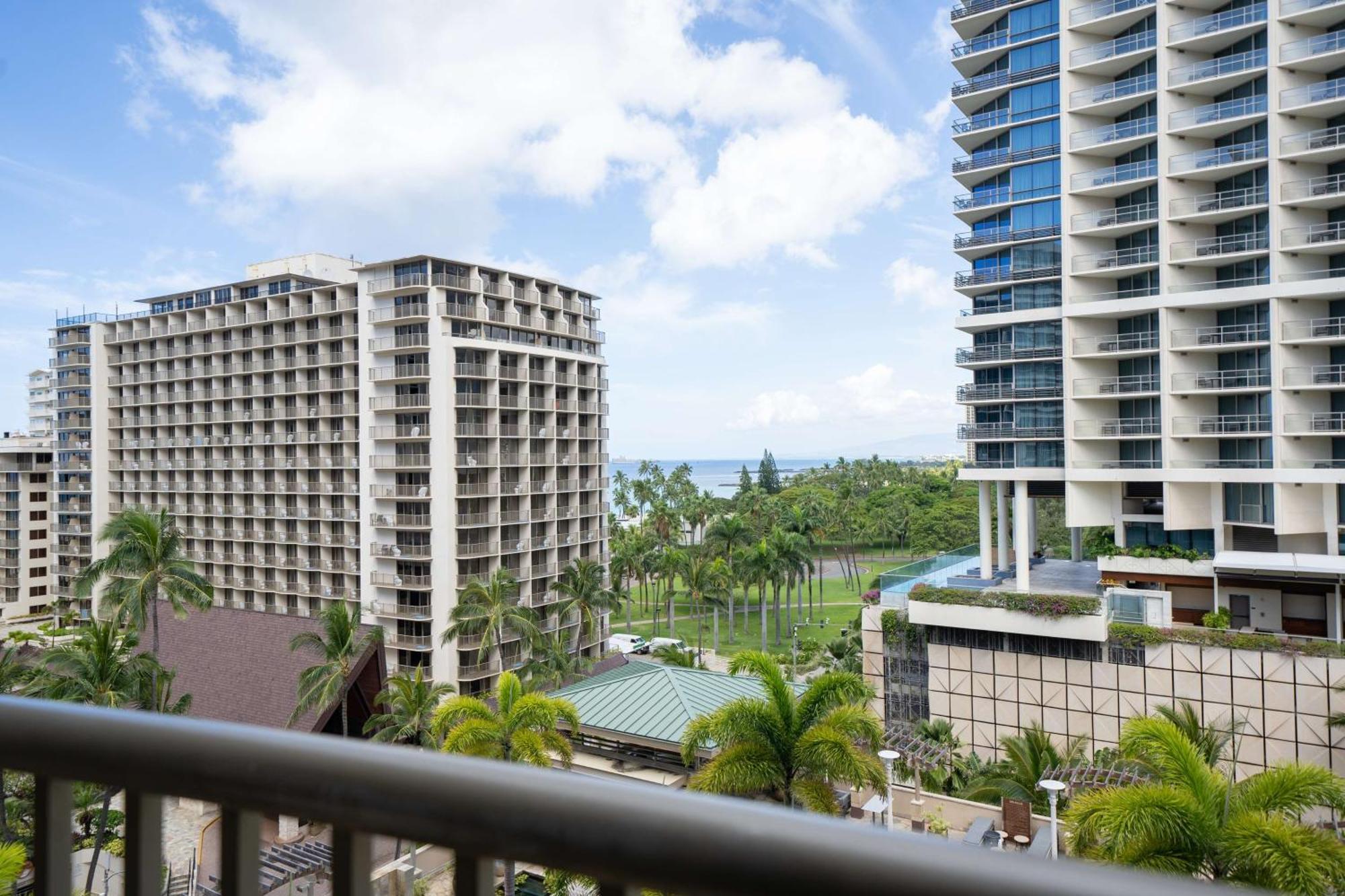 Embassy Suites By Hilton Waikiki Beach Walk Honolulu Zewnętrze zdjęcie
