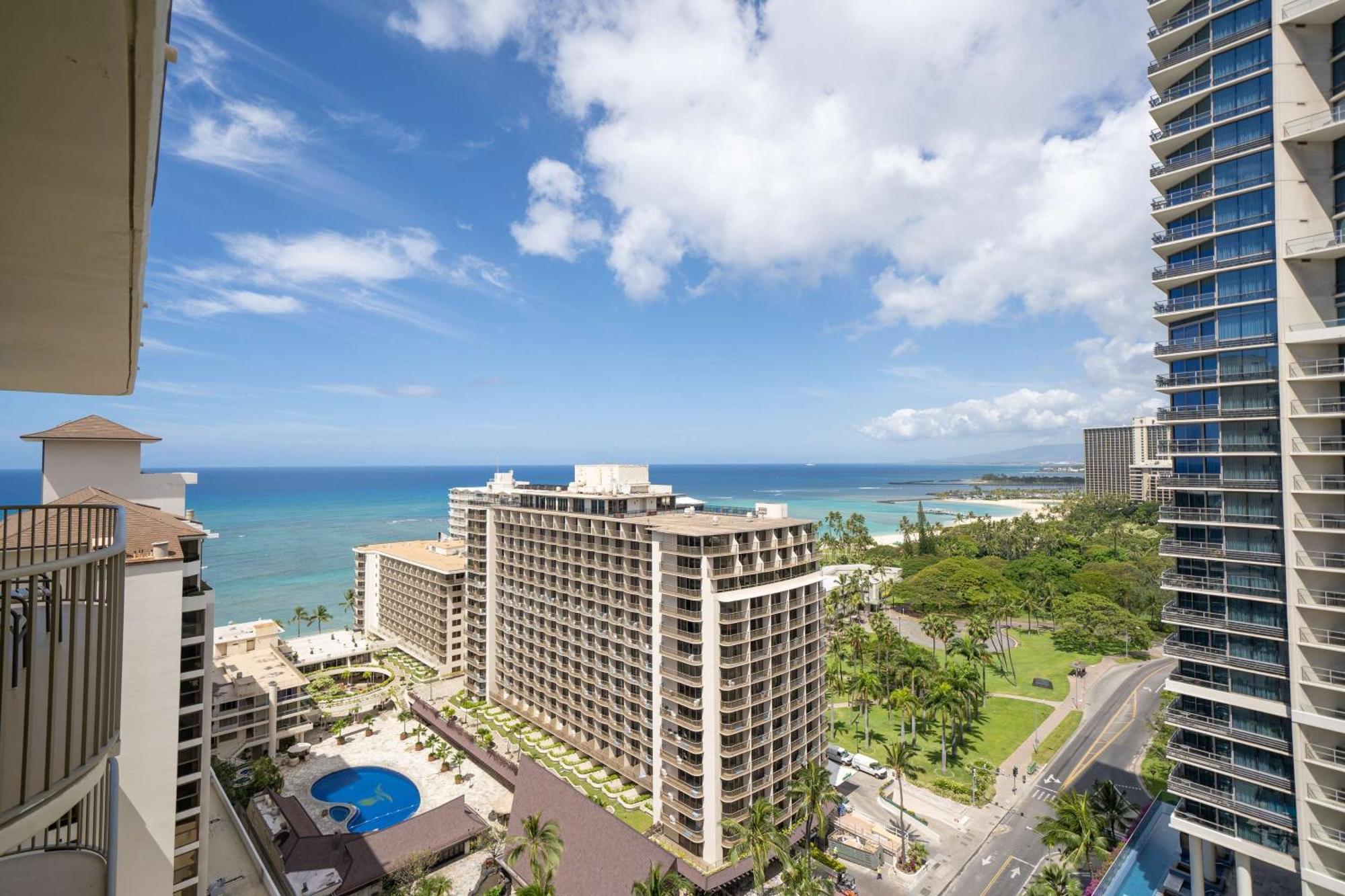 Embassy Suites By Hilton Waikiki Beach Walk Honolulu Zewnętrze zdjęcie